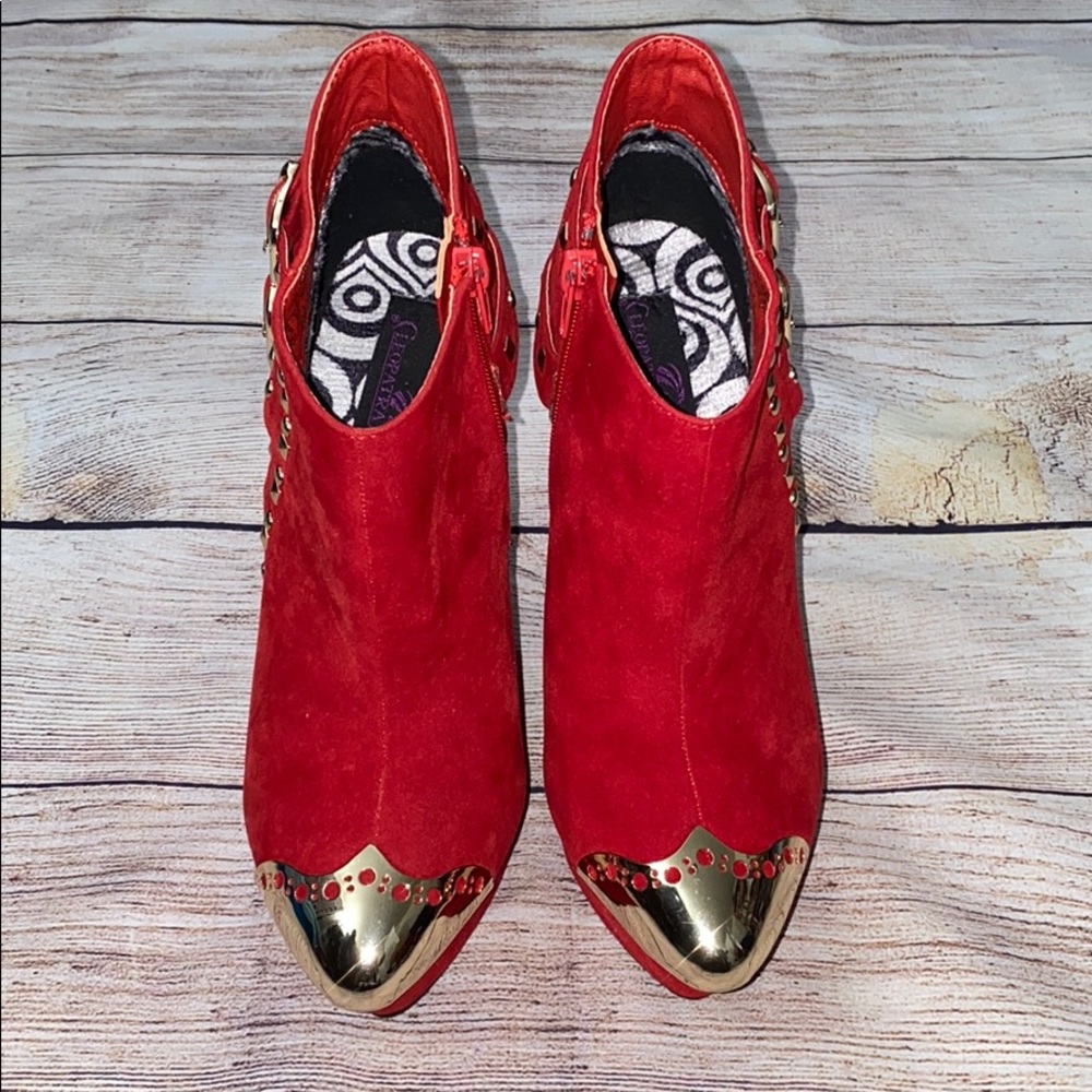 Women’s Cleopatra Nova 16 Shoe NWOT